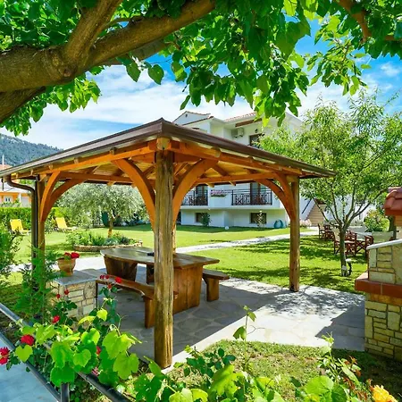 阿尼莫斯一室公寓式酒店 克里斯阿穆迪亚